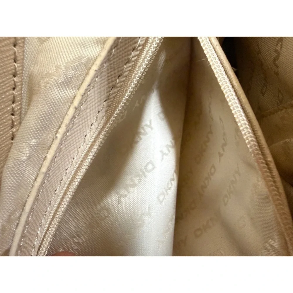 DKNY Beige Saffiano Leather Shoulder Bag Gold Chain Flap Crossbody Tan Handbag